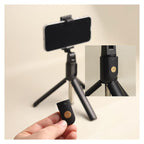 Ασύρματο Selfie Stick & Τρίποδο Maxlife MXST-100 για Smartphones Πλάτους 64 έως 87mm Μαύρο