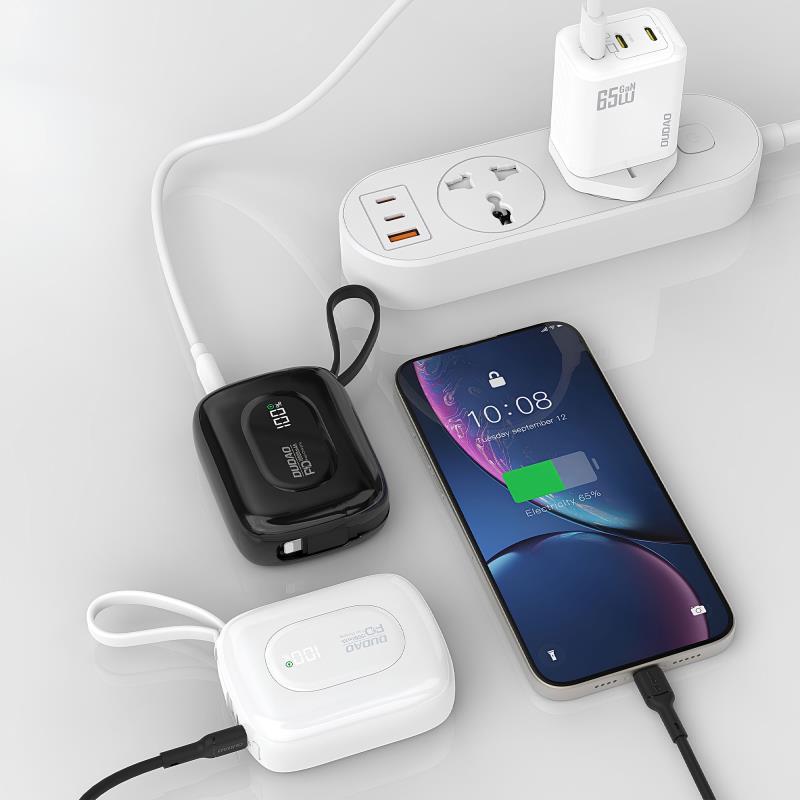Φορτιστής Ανάγκης Dudao K32 22.5W 10000mAh με 2 Ενσωματωμένα Καλώδια Μαύρο